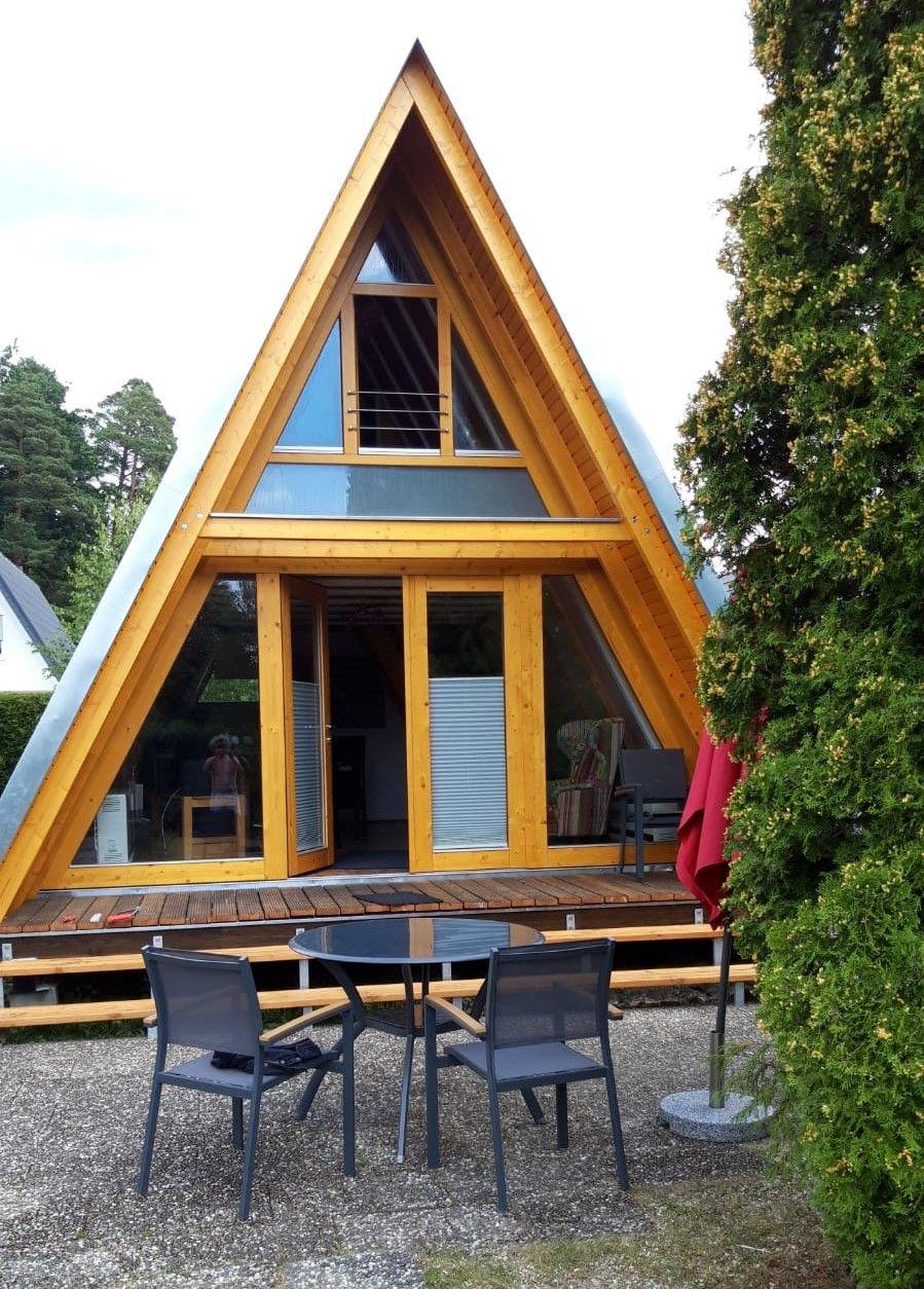 Nur-Dach-Ferienhaus für vier Personen  in Deutschland