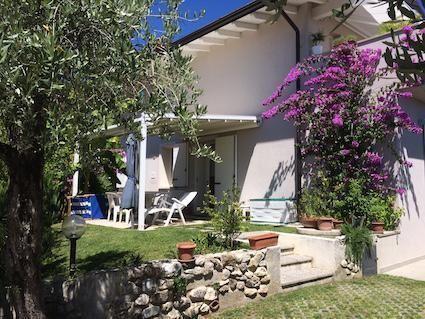 Ferienwohnung mit Garten und direktem Zugang zum S Ferienhaus  Lombardei