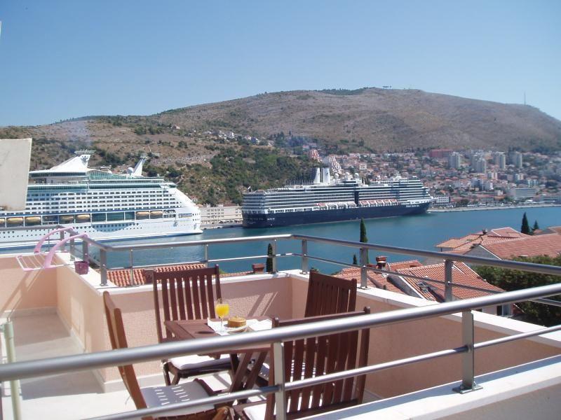 Ferienwohnung für 3 Personen  + 1 Kind ca. 75 Ferienwohnung  Dubrovnik