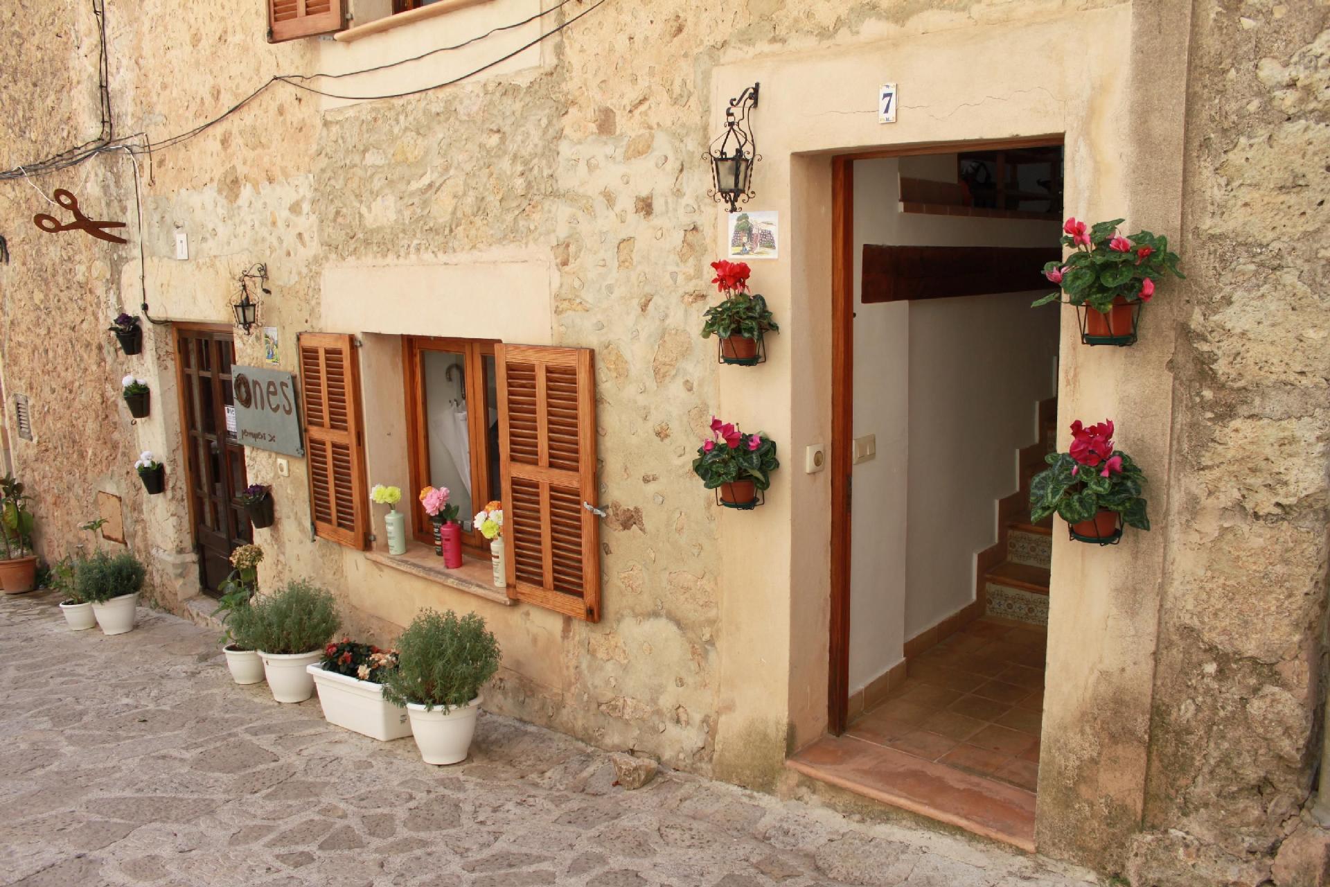 Wunderschöne, komplett renovierte Ferienwohnu Ferienhaus  Mallorca Westküste