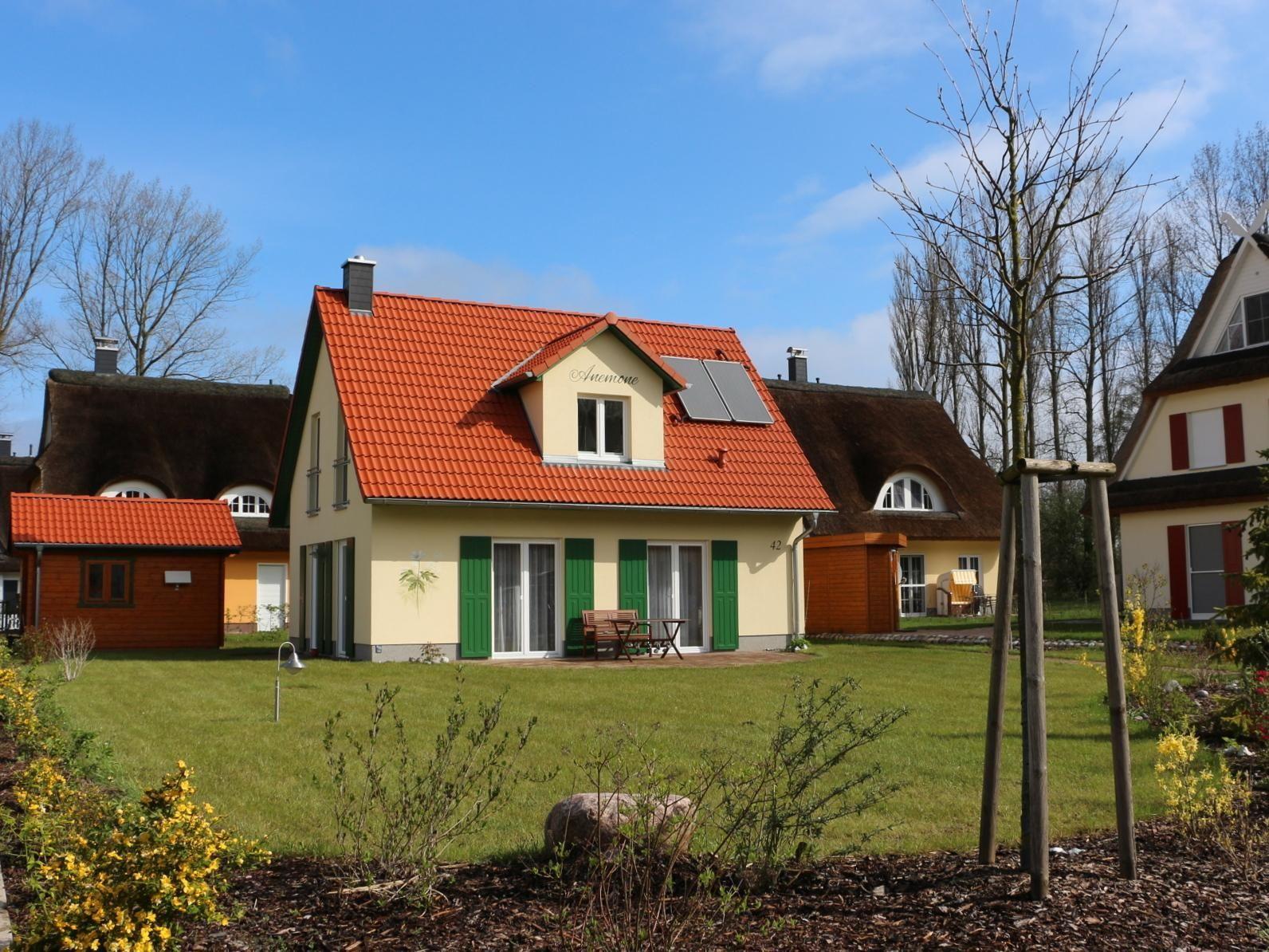 Ferienhaus in Glowe mit Großem Garten Ferienhaus  Mecklenburger Ostseeküste