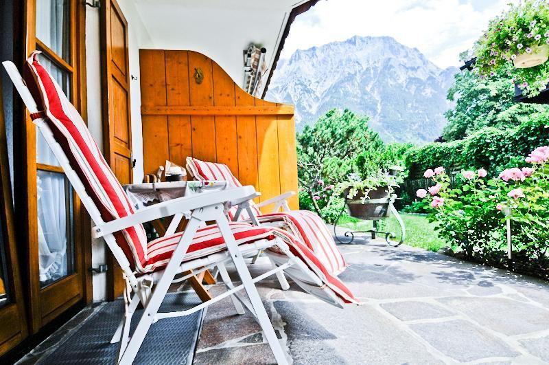 Ferienwohnung für 2 Personen ca. 35 m² i   Zugspitze Region
