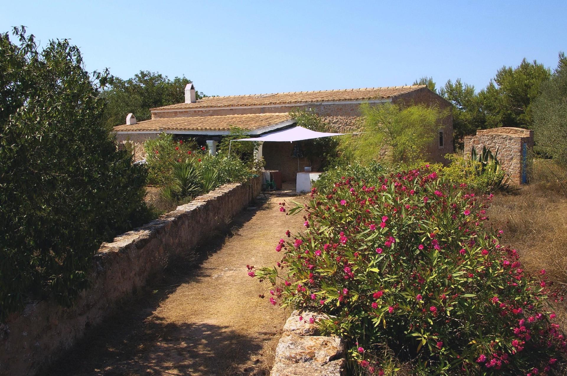 Ferienhaus mit Garten ländlich gelegen mit Pa   Formentera