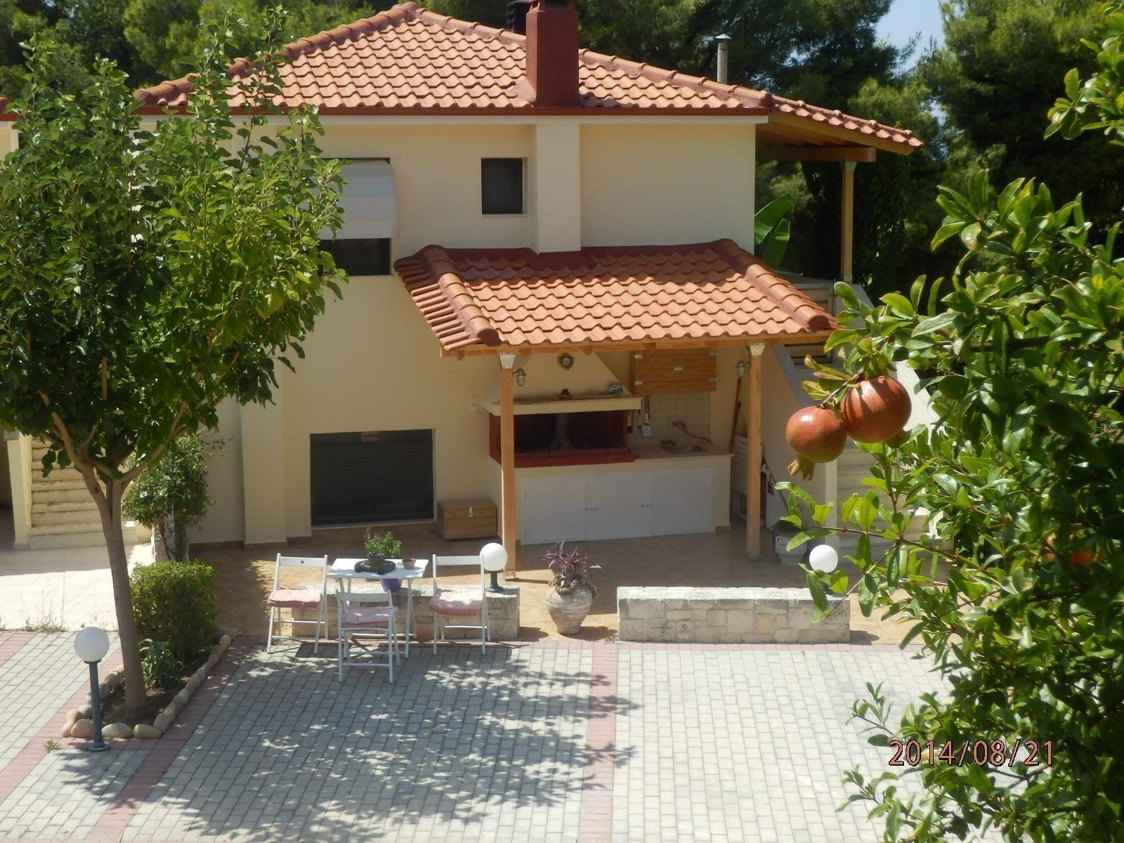 Komfortables Ferienhaus in Aploma mit Großem  in Griechenland
