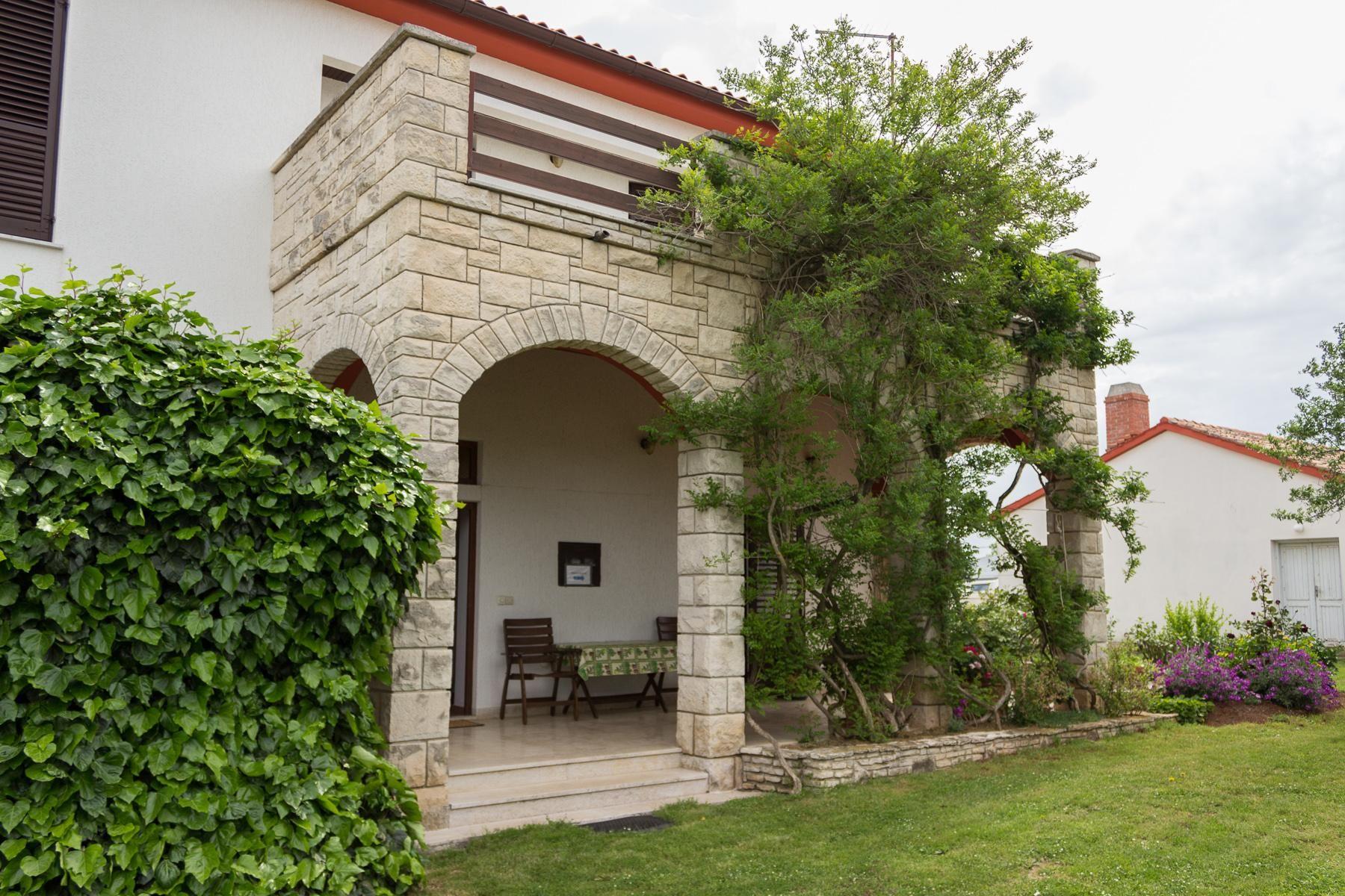Wohnung mit überdachter Terrasse  in Kroatien