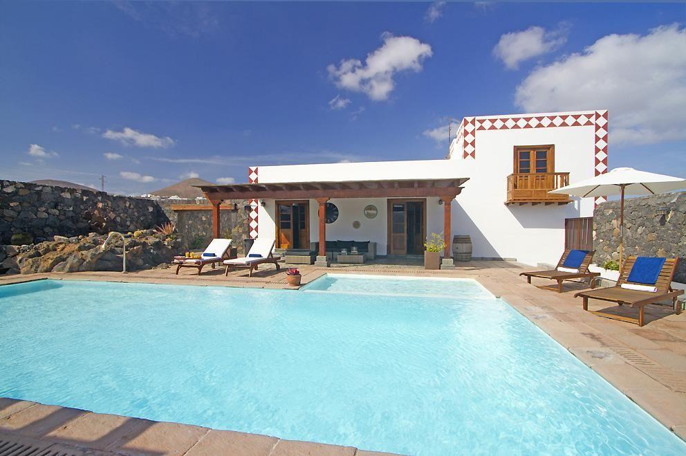 Sehr großzügig und modern eingerichtete Ferienhaus  Lanzarote
