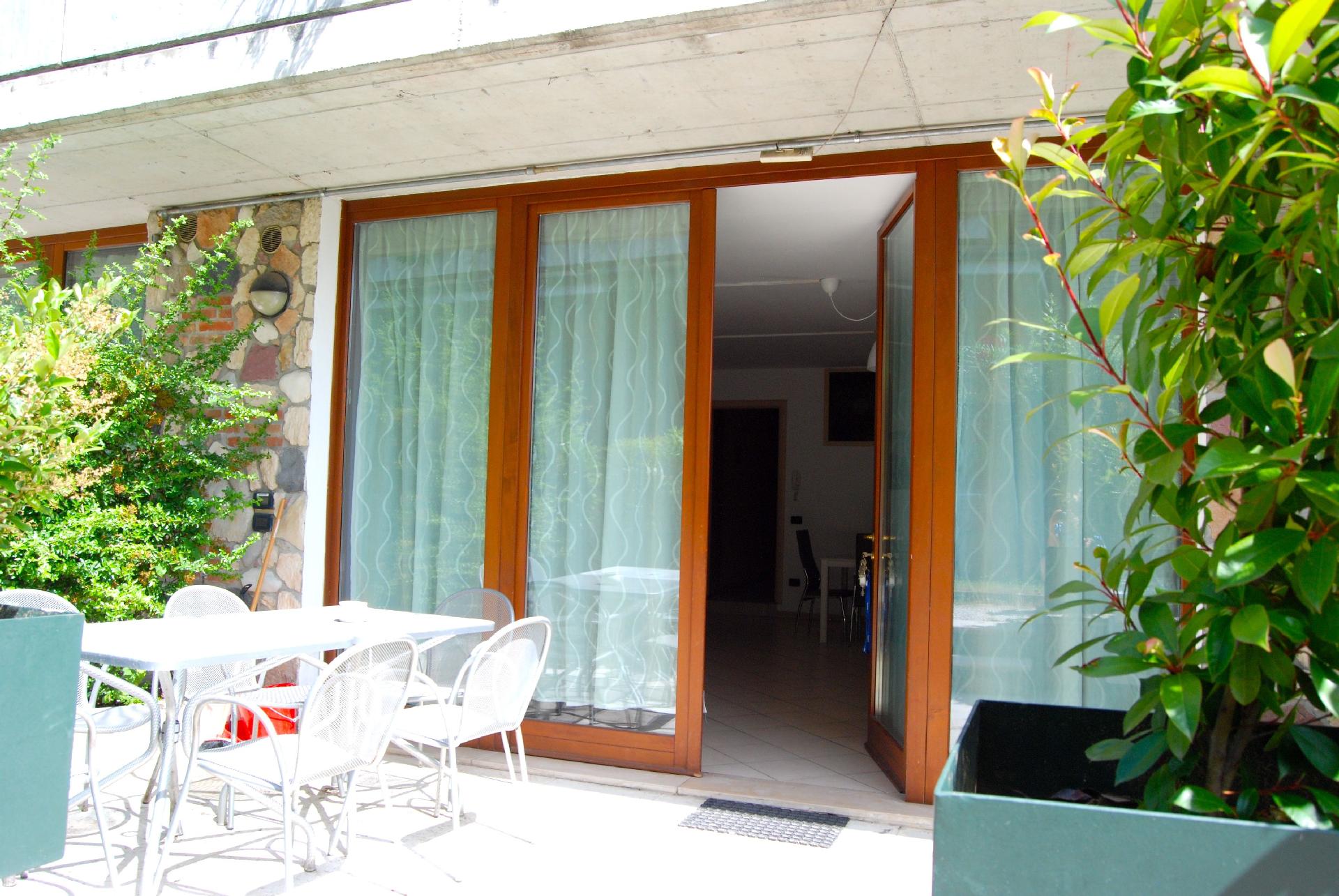 Schöne Wohnung in Desenzano Del Garda mit Ter Ferienhaus  Gardasee - Lago di Garda