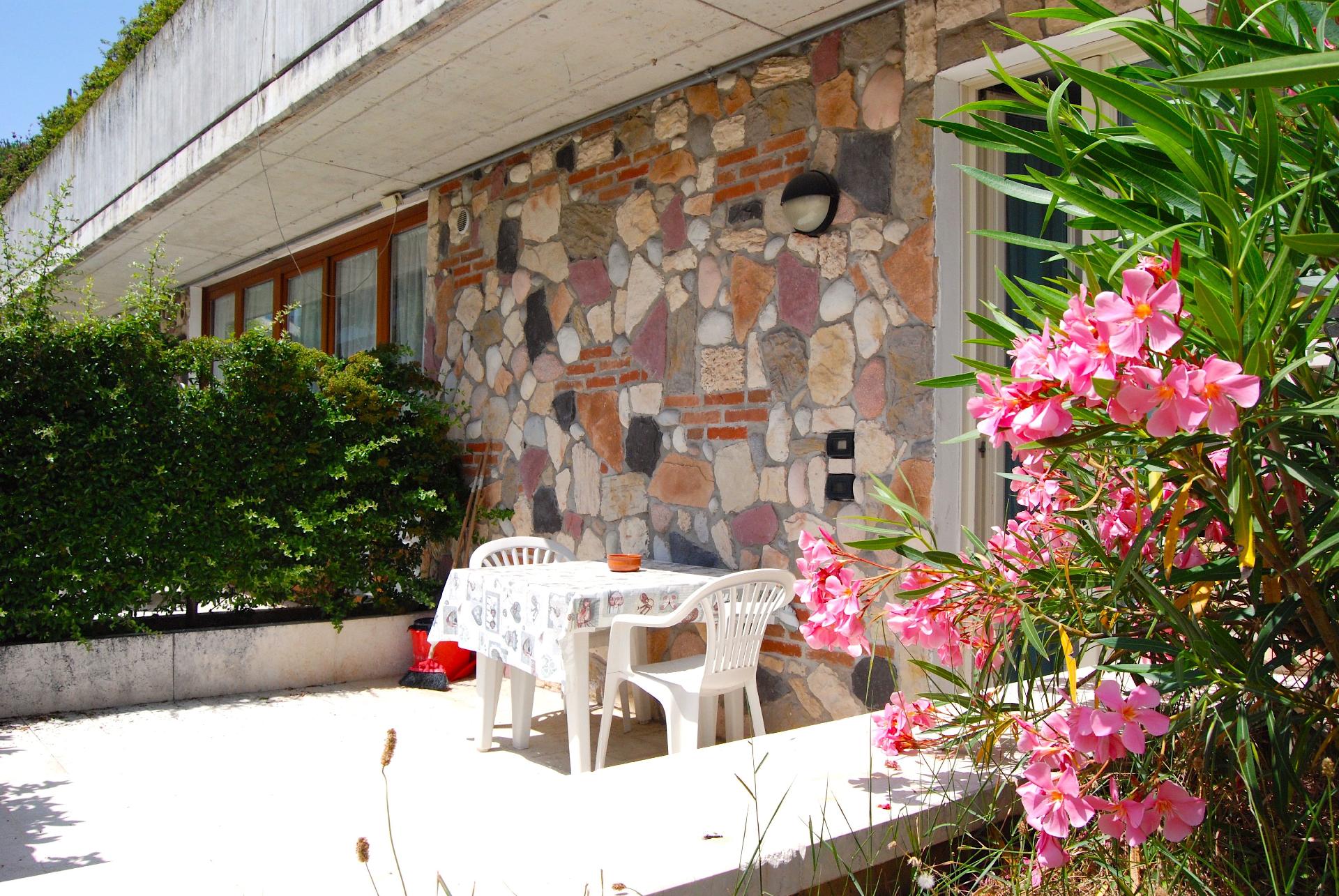 Ferienwohnung in Desenzano Del Garda mit Sonniger  Ferienhaus 