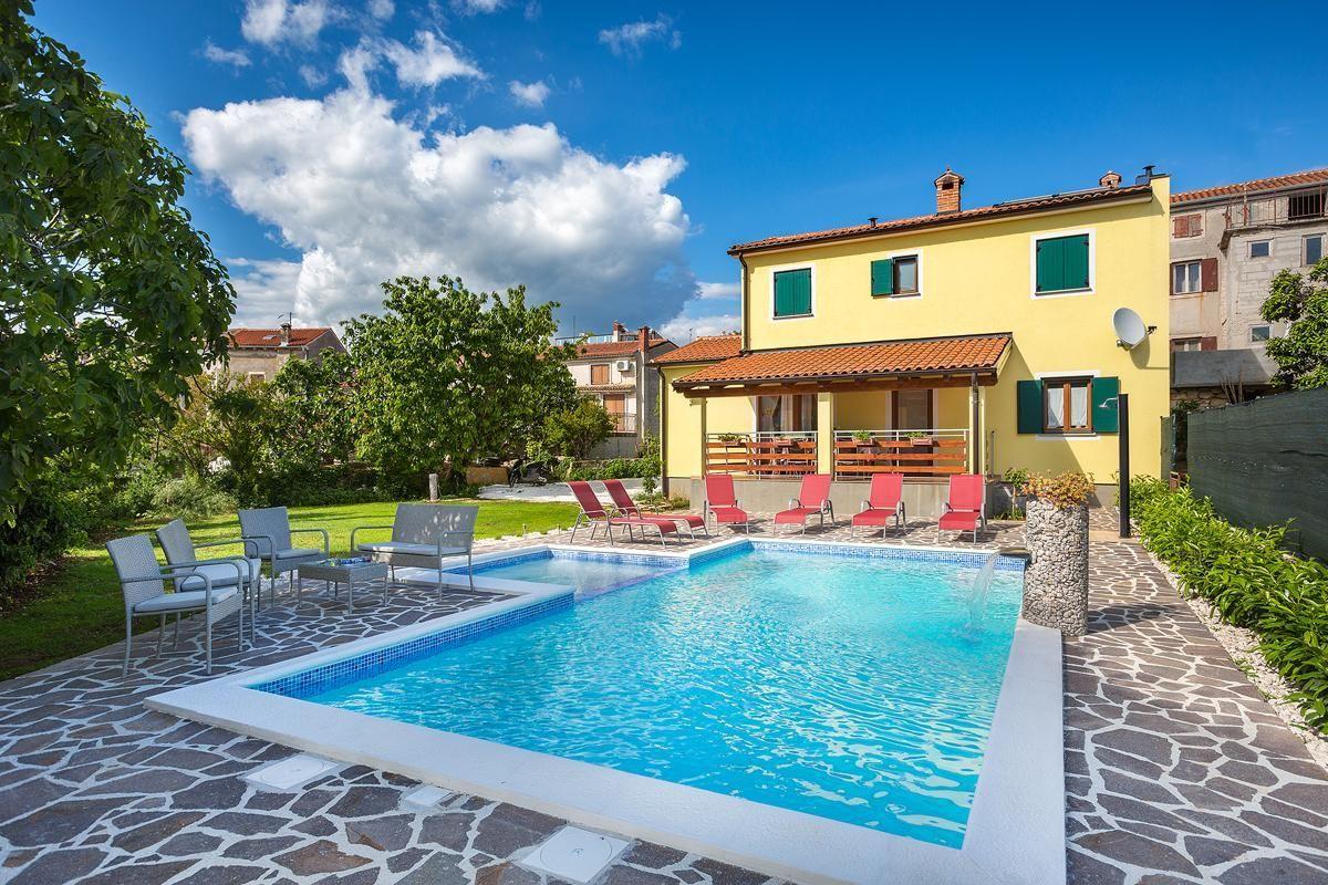 Villa mit Pool  in Istrien