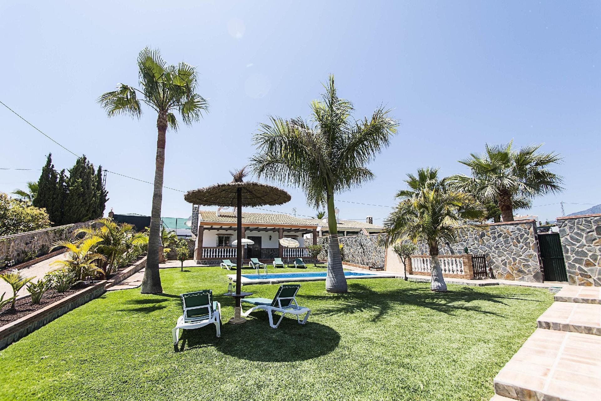 Renoviertes Ferienhaus mit eigenem Garten und priv Ferienhaus  Costa del Sol