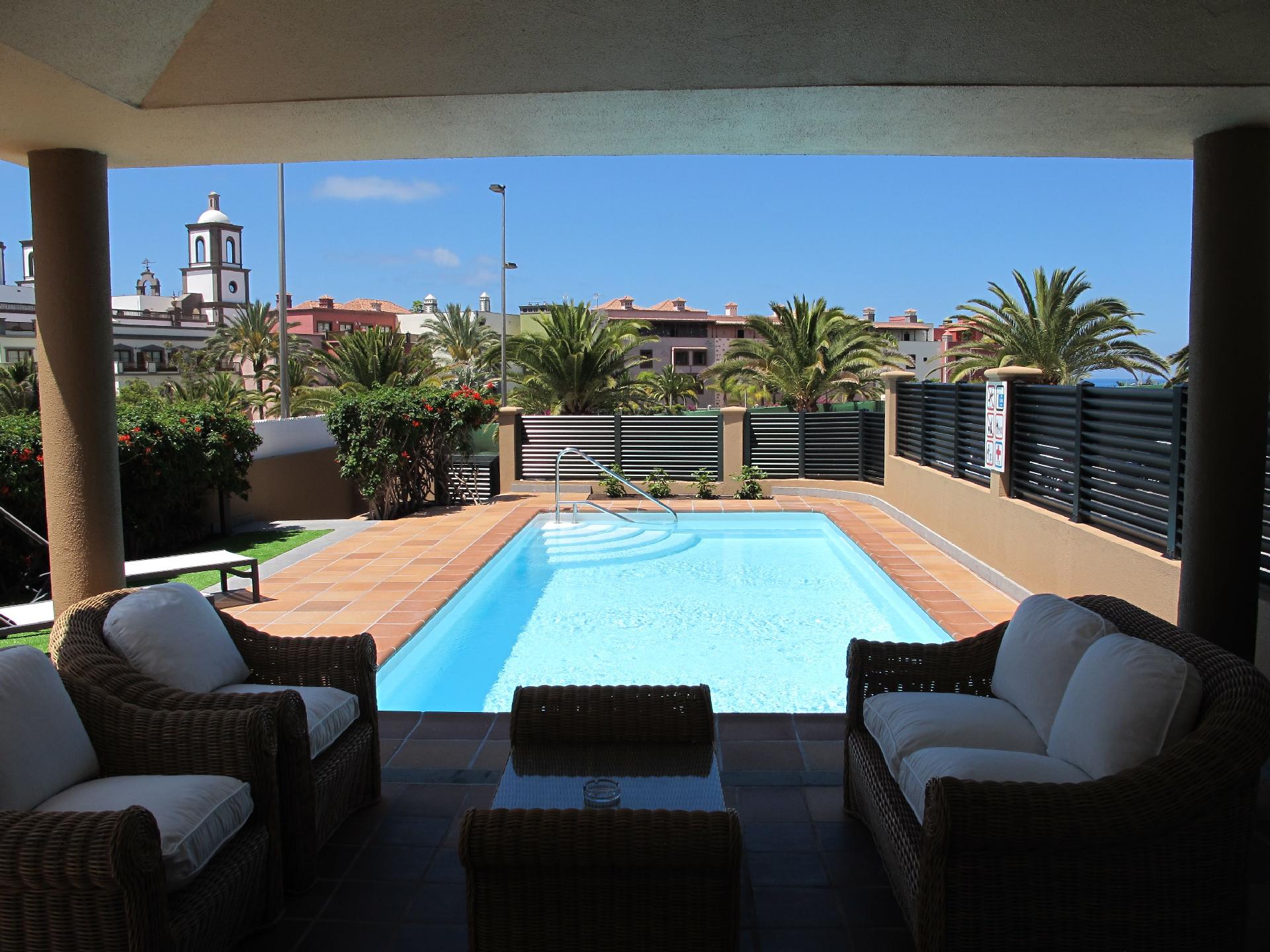 Neu erbaute umfriedete Ferienvilla nahe Strand und Ferienhaus  Gran Canaria