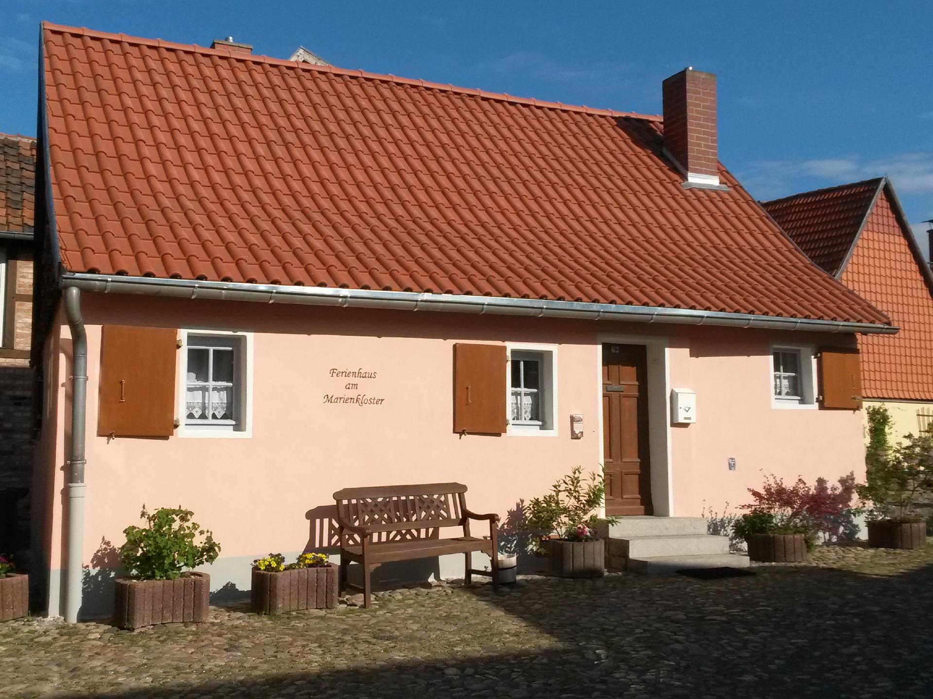 Romantisches Ferienhaus für 2 Erwachsene u. 1  in Quedlinburg