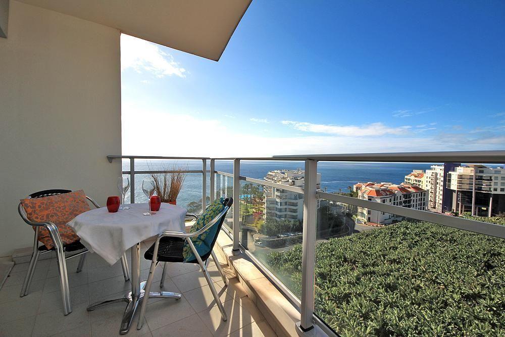 Geräumige Ferienwohnung mit Balkon, in sehr g  in Portugal