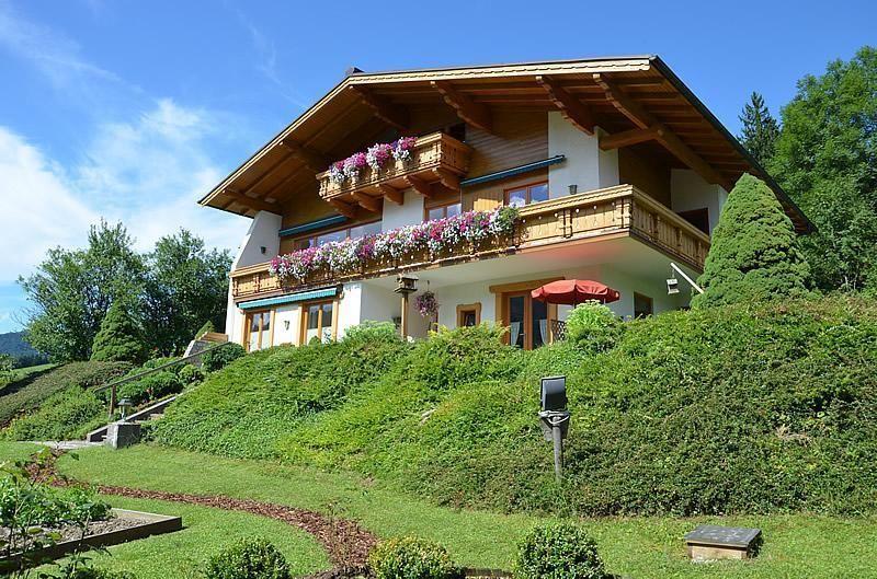 Ferienwohnung in malerischer Umgebung mit Garten u Ferienhaus  Abtenau