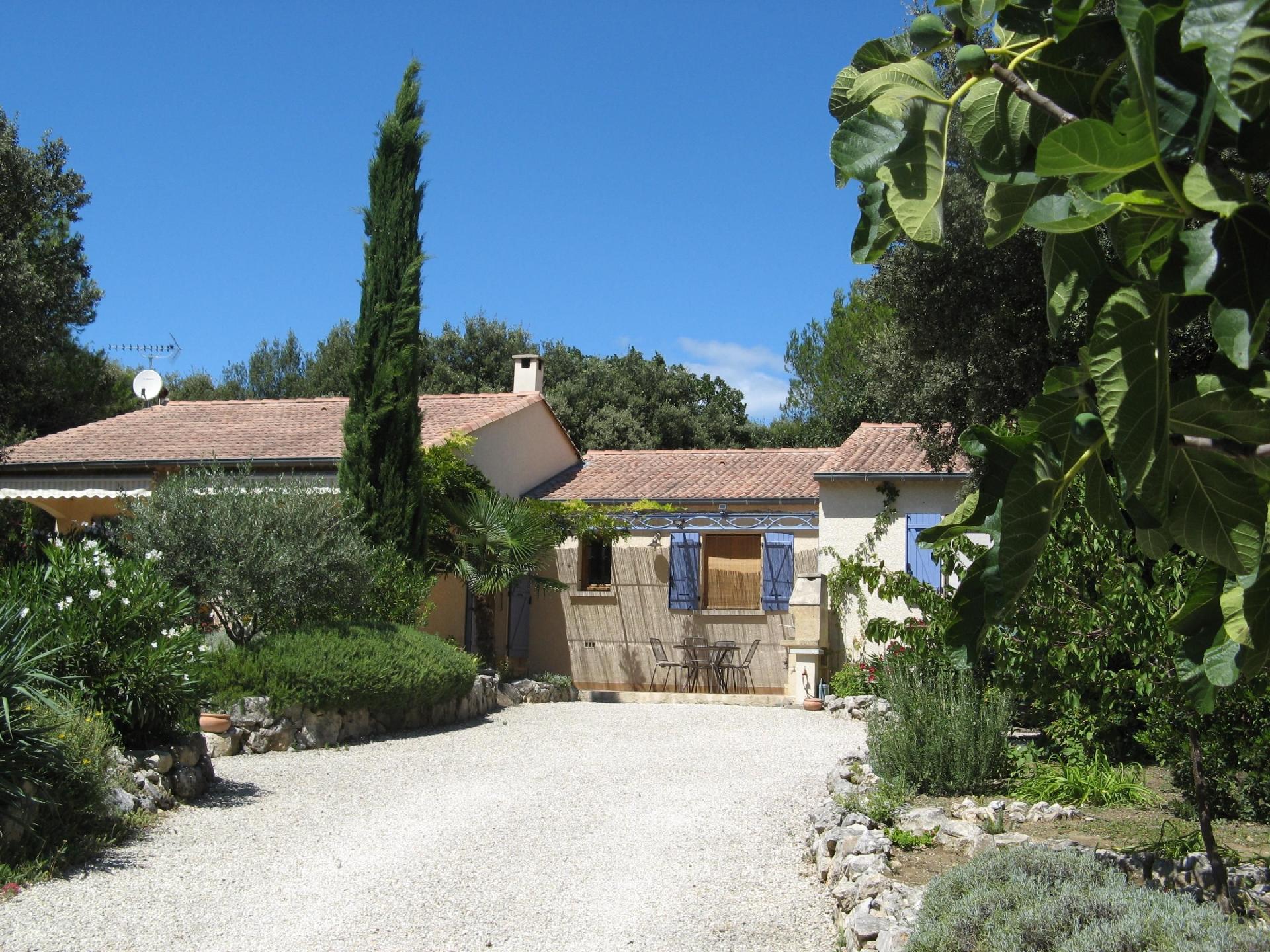 Ferienhaus in Garrigues-Sainte-Eulalie mit Garten,