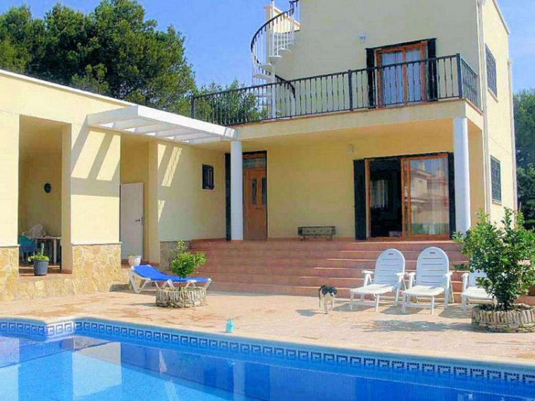 Ferienhaus mit Privatpool für 8 Personen ca 150 m² in Les Tres Cales Costa Dorada