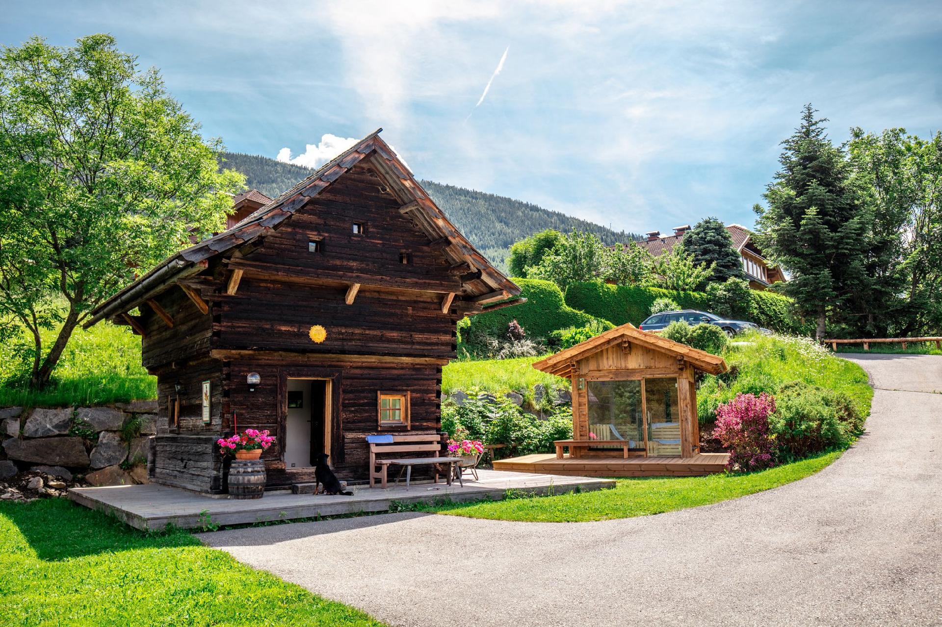 Ferienhaus in Aschbach mit Grill, Terrasse und Gar   Kärnten