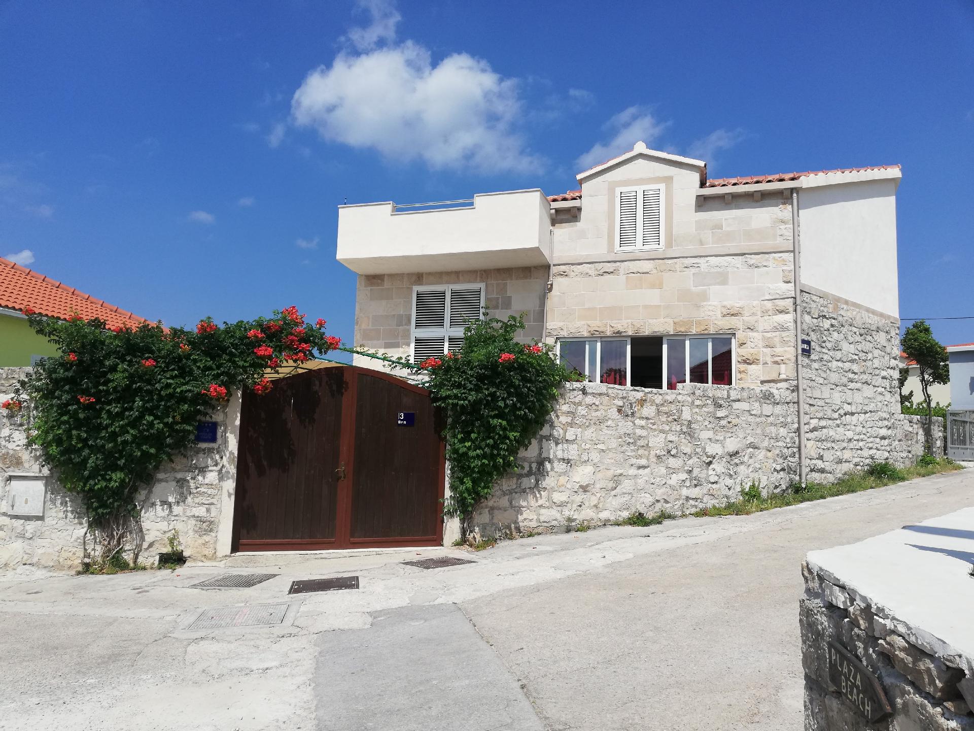 Gesamtes Ferienhaus in Sumartin mit Privatem Pool Ferienhaus in Dalmatien